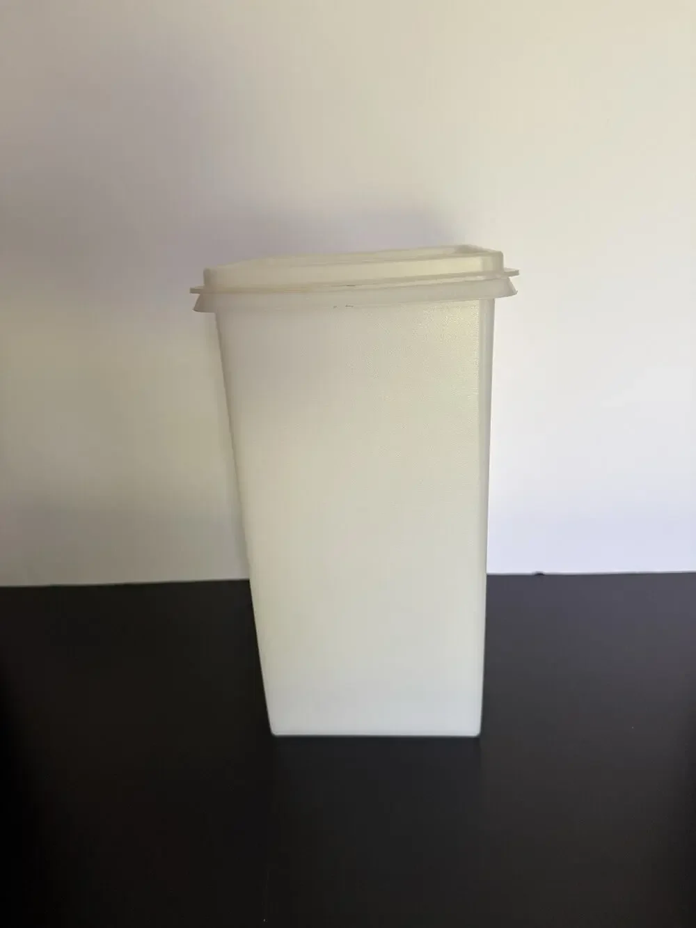 Vintage Tupperware Cracker Keeper Square Container White Frosted 1314-6 1315-3